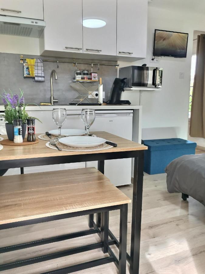 Bleu Lavande 1 - Appartement Cosy Ambiance Village إستريس المظهر الخارجي الصورة